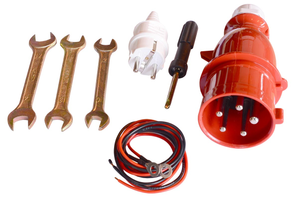 Дизельный генератор ТСС SDG 6000EH3A 077016 стационарный фото