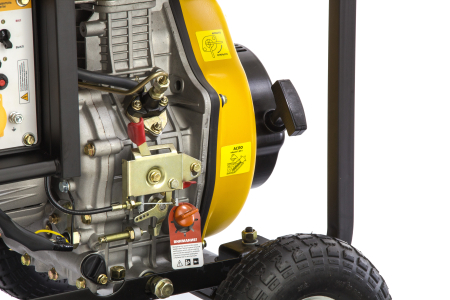 Дизельный генератор DENZEL DD6300Е фото